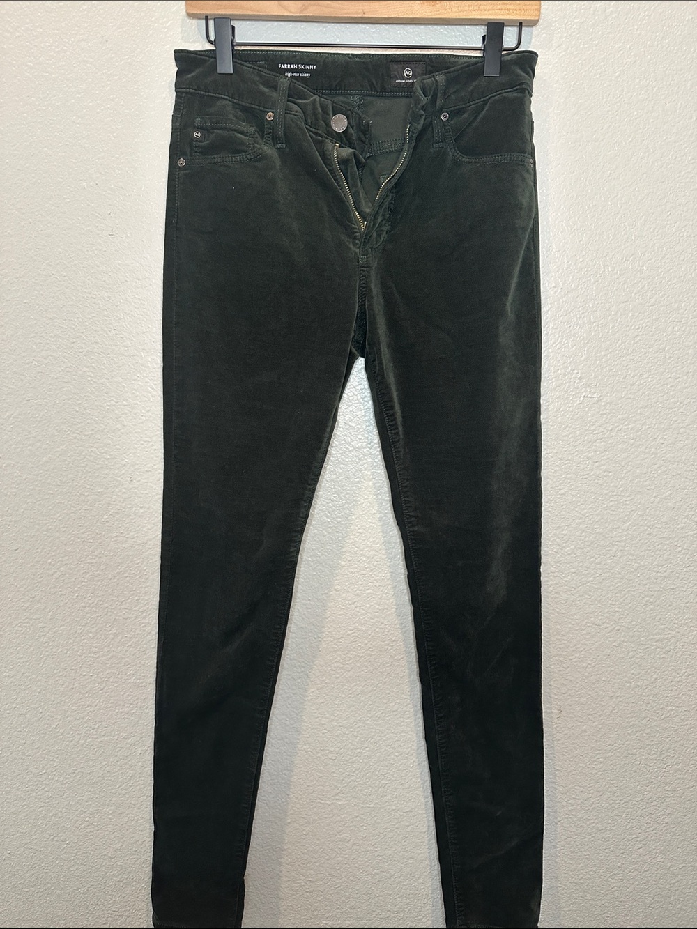 AG Farrah Skinny High Rise Velvet Pants Dark Green Size 27R